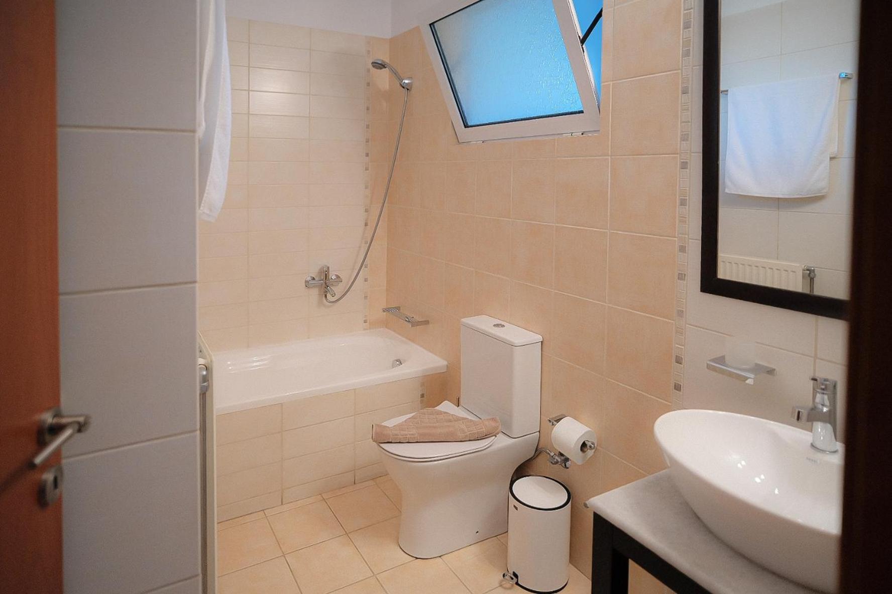 Villa Sweven, Luxury Living Chania Souda Extérieur photo
